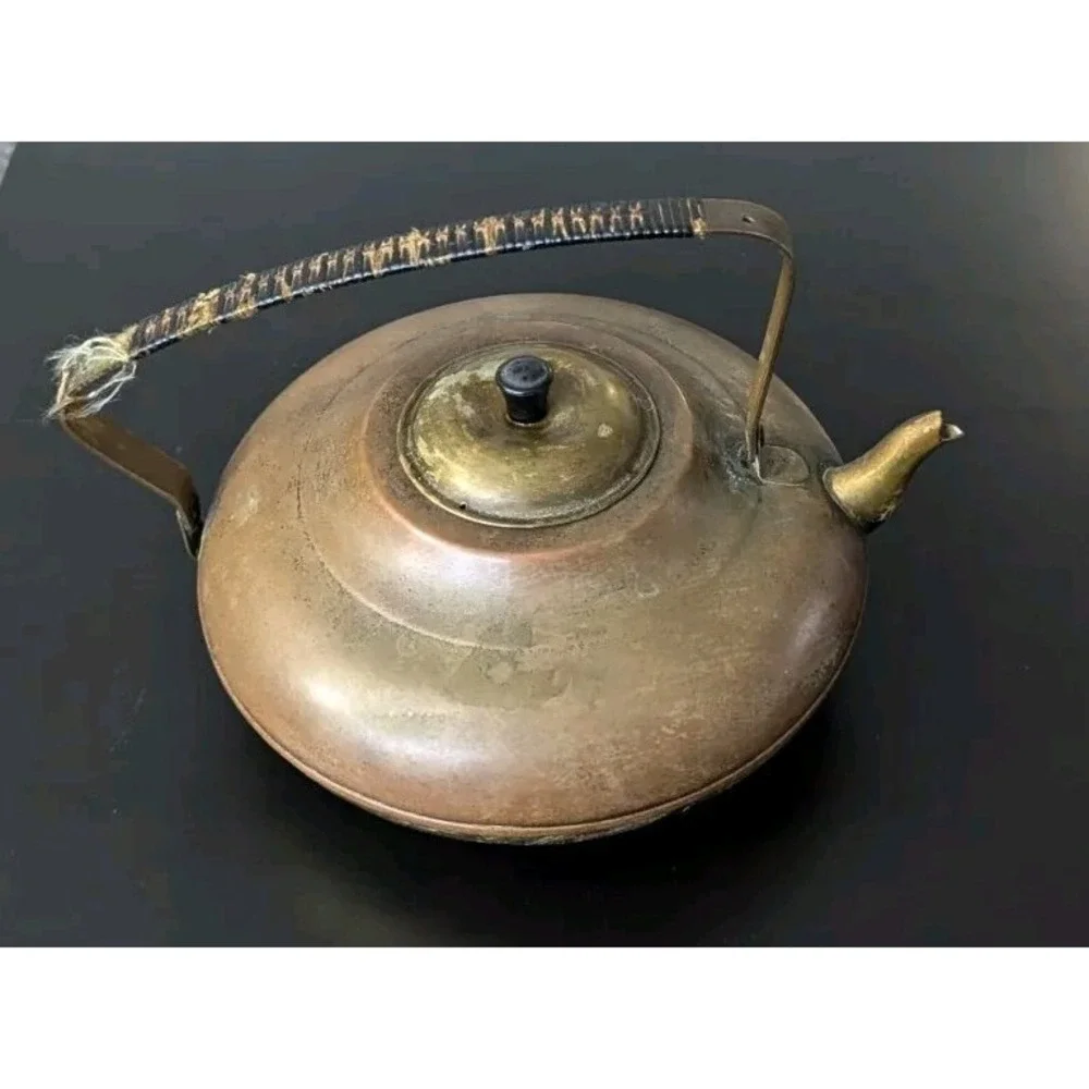VTG Tea Kettle Teapot Made in Holland Copper & Brass Vintage